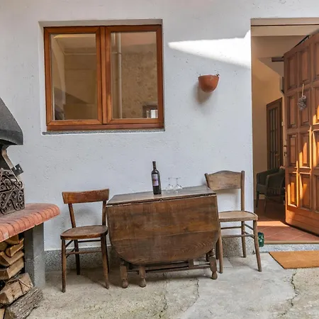 Spacious Near Orta, 8min