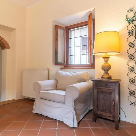 Spacious Near Orta, 8min
